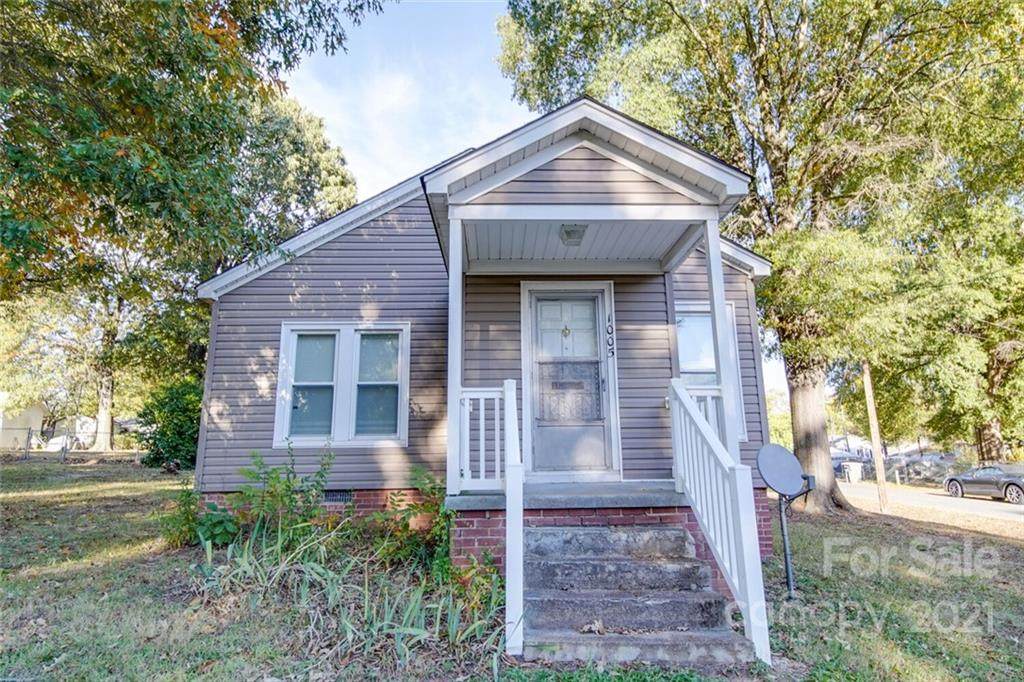 1005 Desoto Avenue - Photo 1