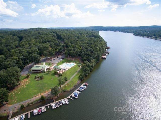 305 Sleepy Hollow Lane - Photo 1
