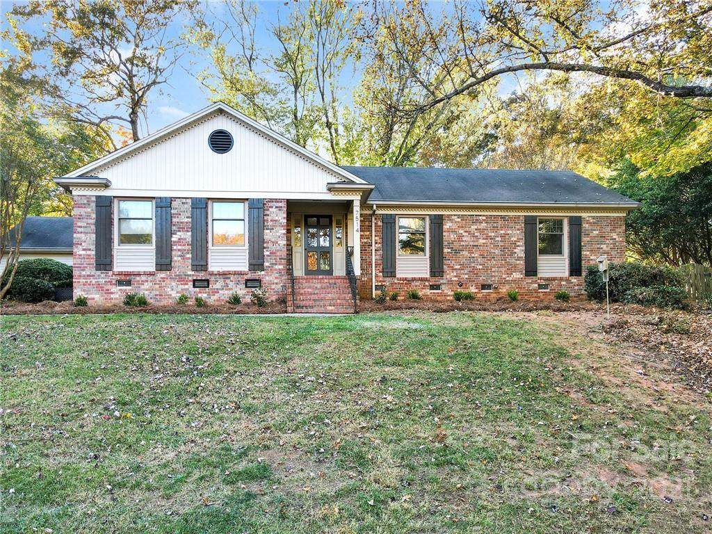 7514 Whistlestop Road - Photo 1