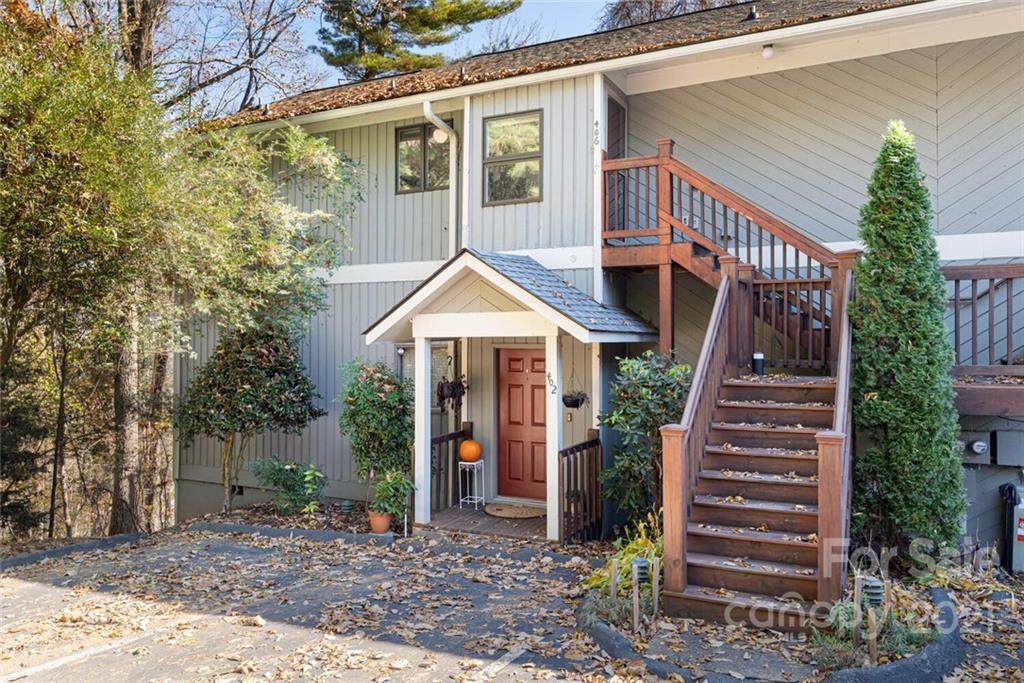 406 Windswept Drive - Photo 1
