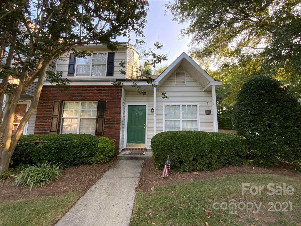 3200 Summercroft Lane - Photo 1