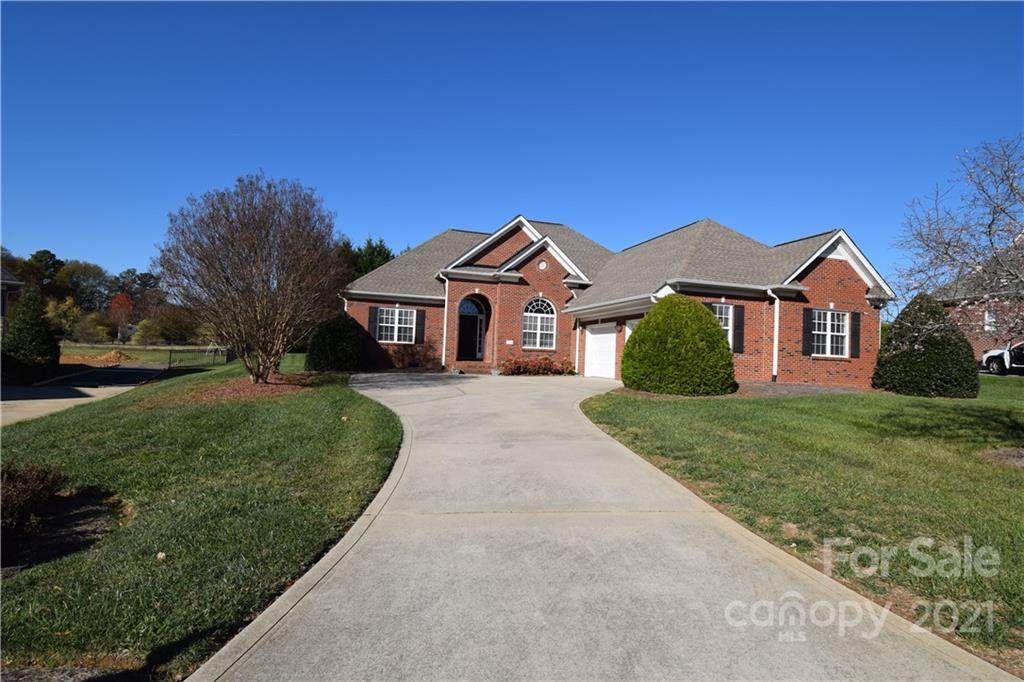 3008 Jr Court - Photo 1