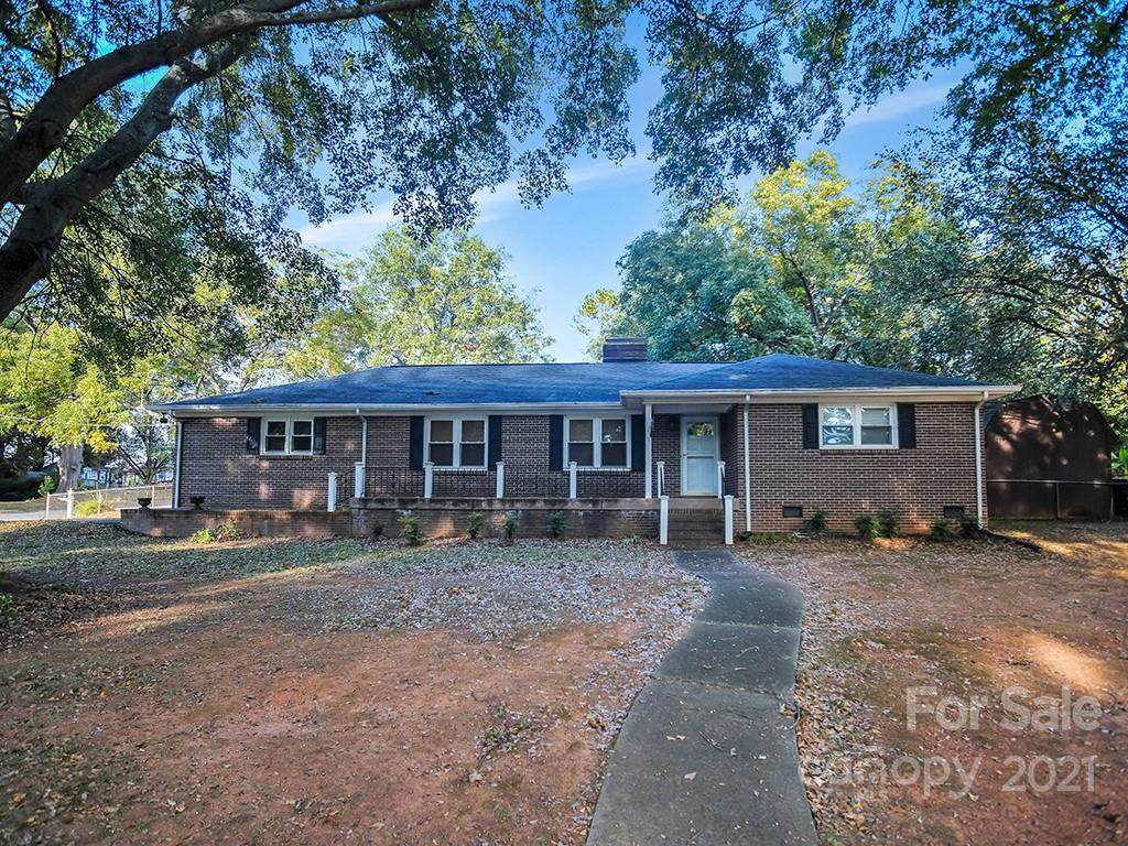 1506 Perry Street - Photo 1