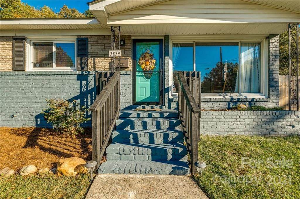 3839 Blandwood Drive - Photo 1