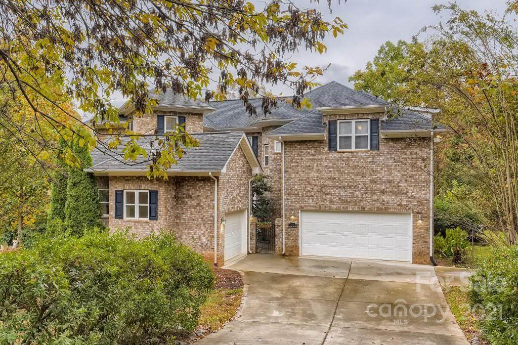 7365 Gabriel Street - Photo 1