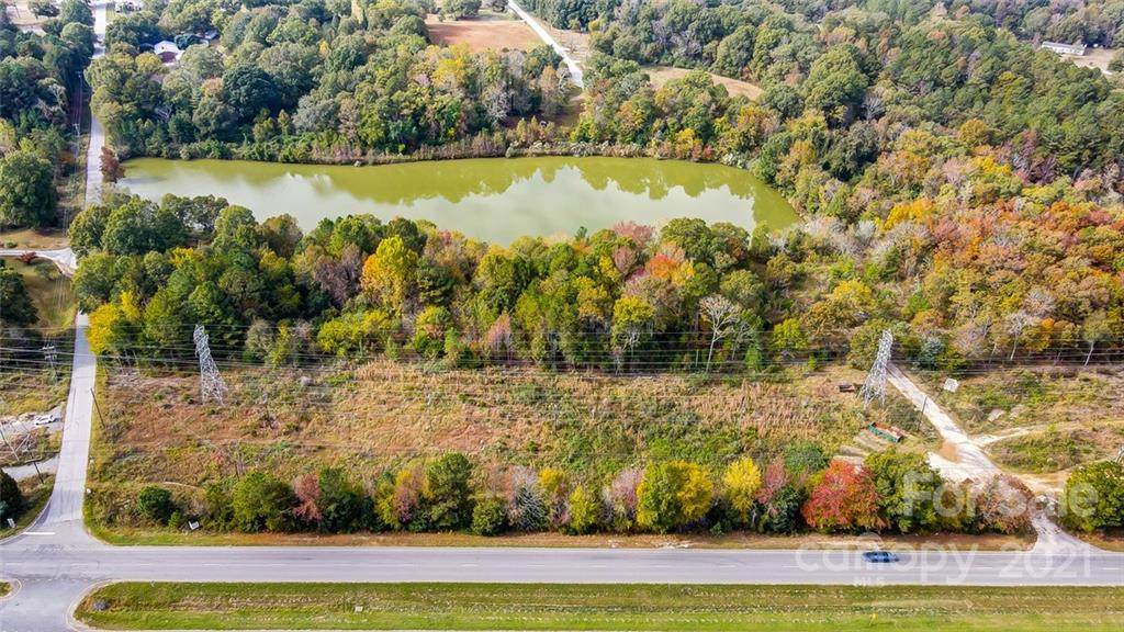 1580 Anderson Road - Photo 1