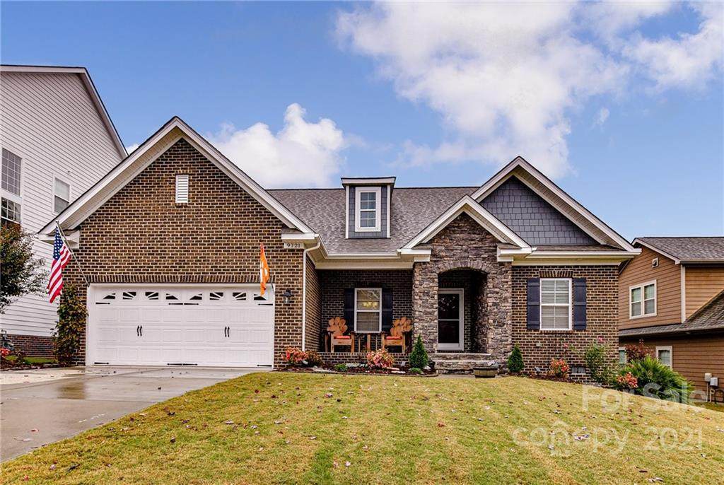 9721 Daufuskie Drive - Photo 1
