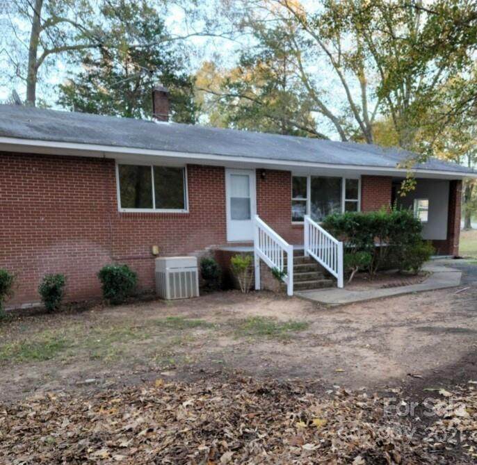 1667 Minnie Lane - Photo 1