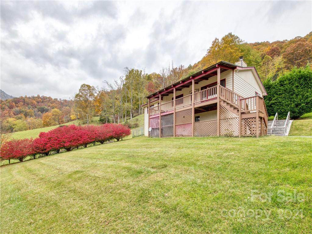 98 Sunshine Drive - Photo 1
