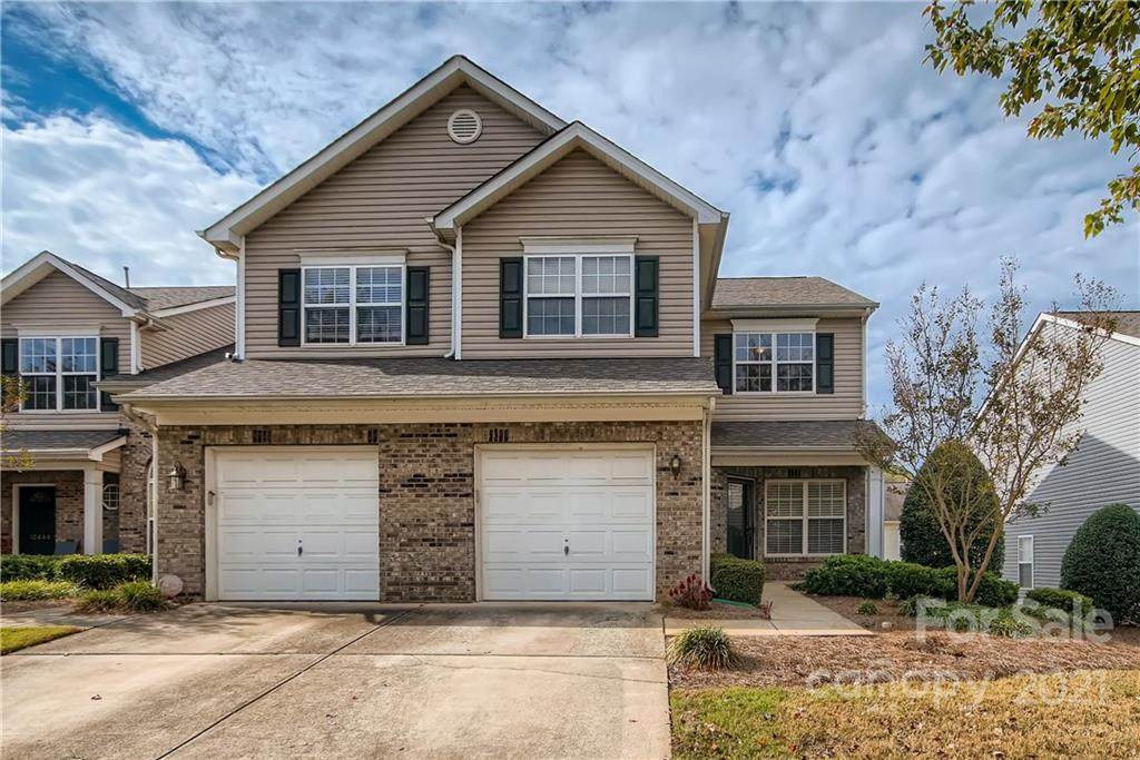 12440 Stratfield Place Circle - Photo 1