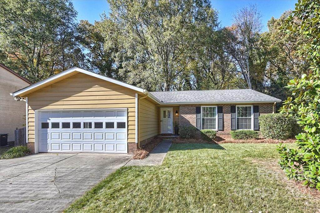 607 Regency Drive - Photo 1