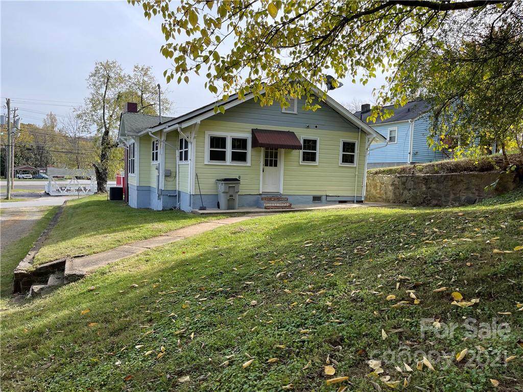 1110 Piedmont Drive - Photo 1
