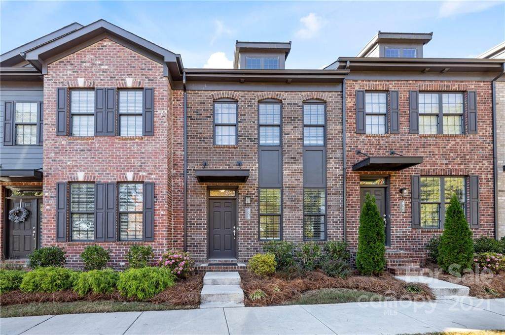 428 Linestowe Drive - Photo 1
