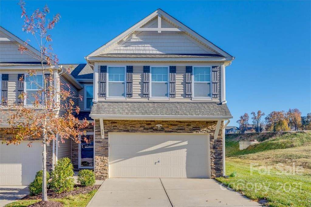 930 Summerlake Drive - Photo 1