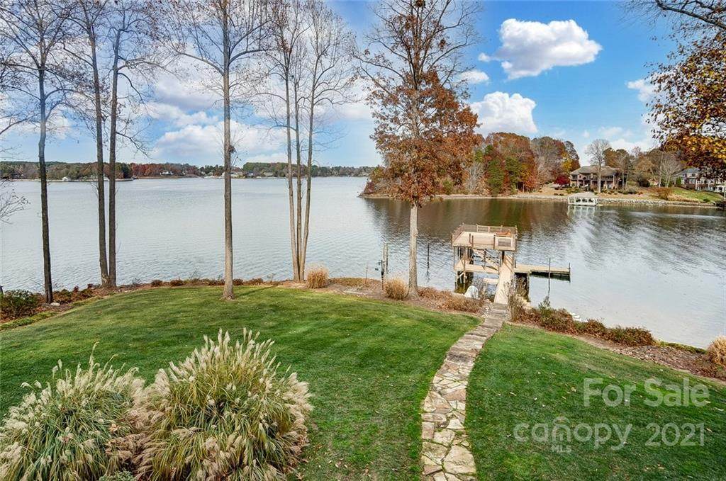 168 Pinnacle Lane - Photo 1