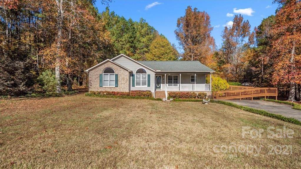 3121 Tallamore Lane - Photo 1