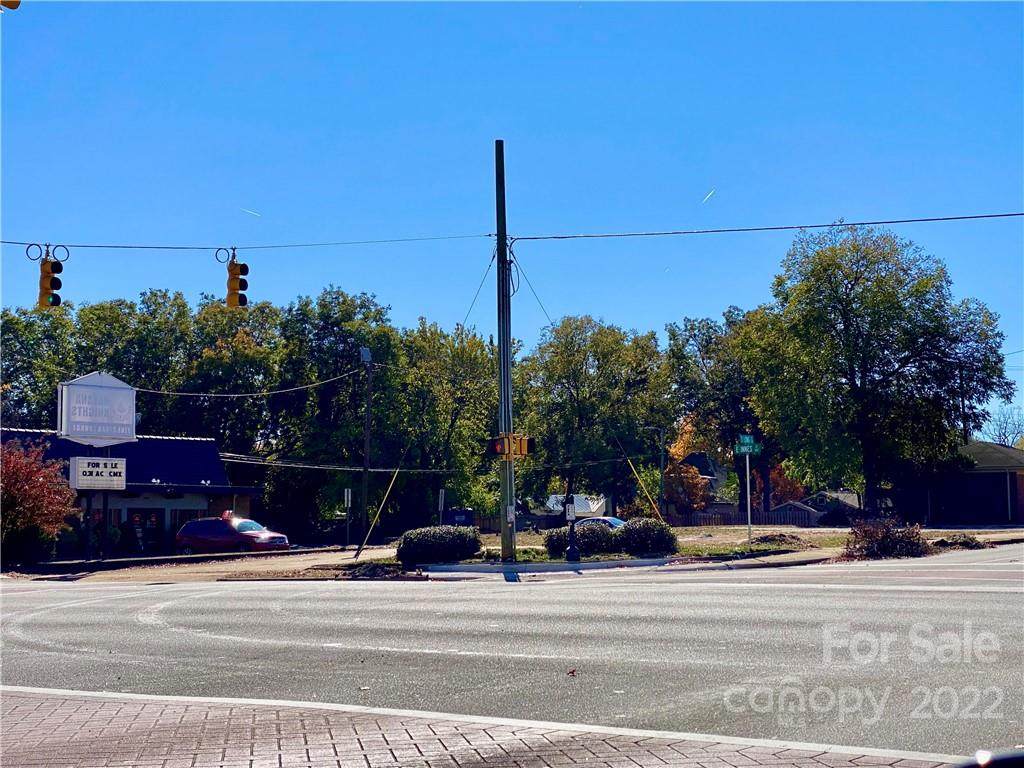 401 Innes Street - Photo 1