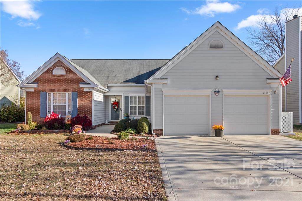 1434 Revolutionary Drive - Photo 1