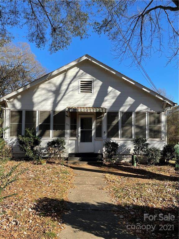 311 South Street - Photo 1