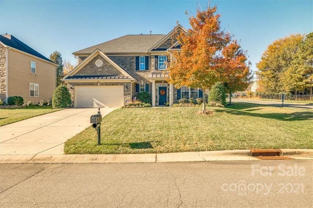 2467 Chatham Drive - Photo 1
