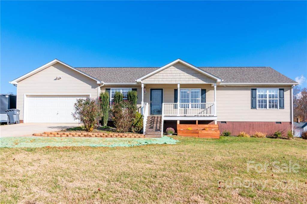 127 Windrow Lane - Photo 1
