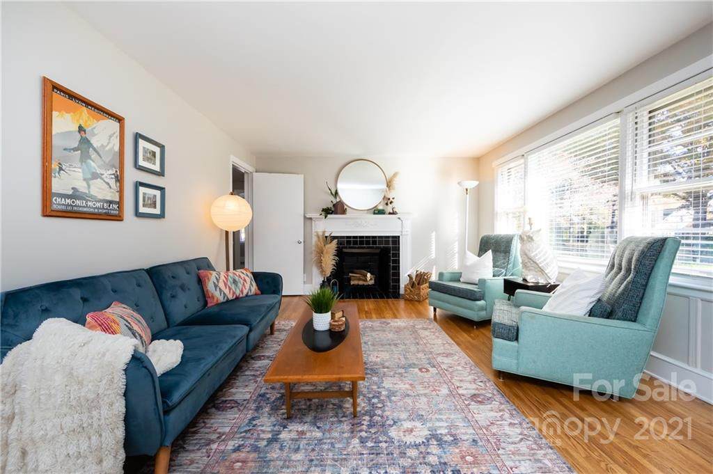 1125 James Street - Photo 1