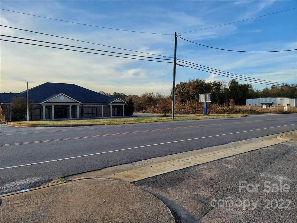 416 Main Street - Photo 1