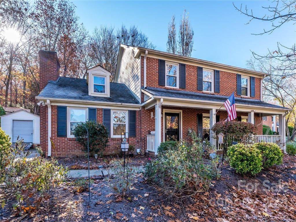 6205 Oak Glen Lane - Photo 1