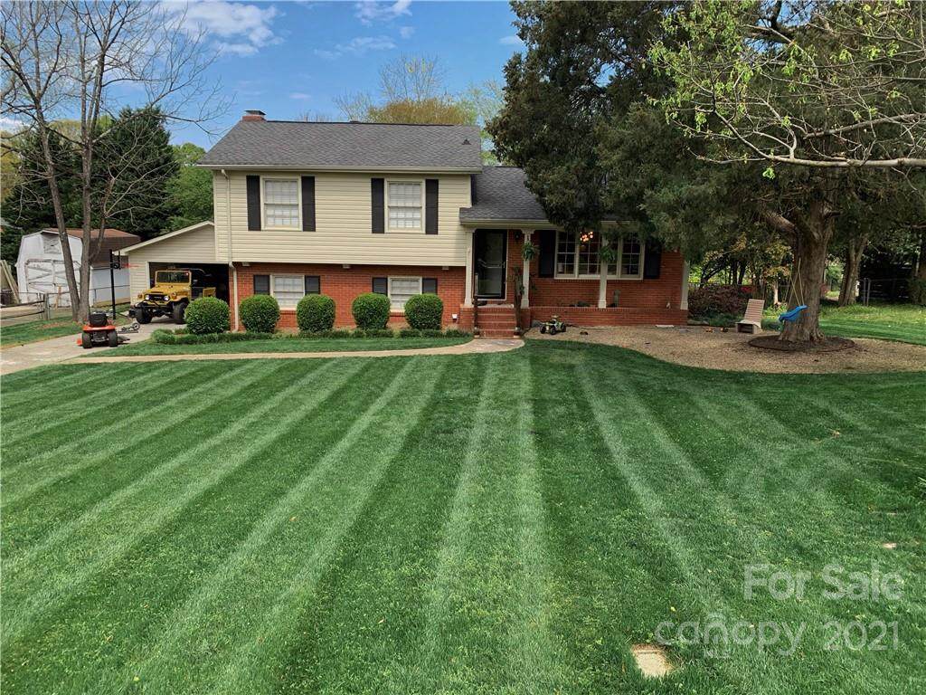 6912 Old Forge Drive - Photo 1