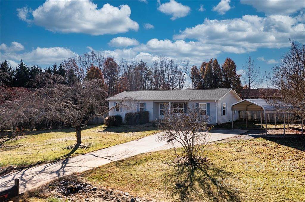 2682 Tumbleweed Drive - Photo 1