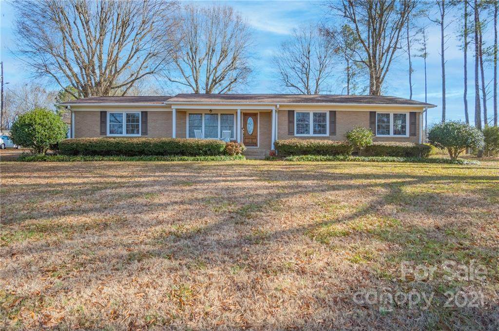 5613 Rocky River Road - Photo 1