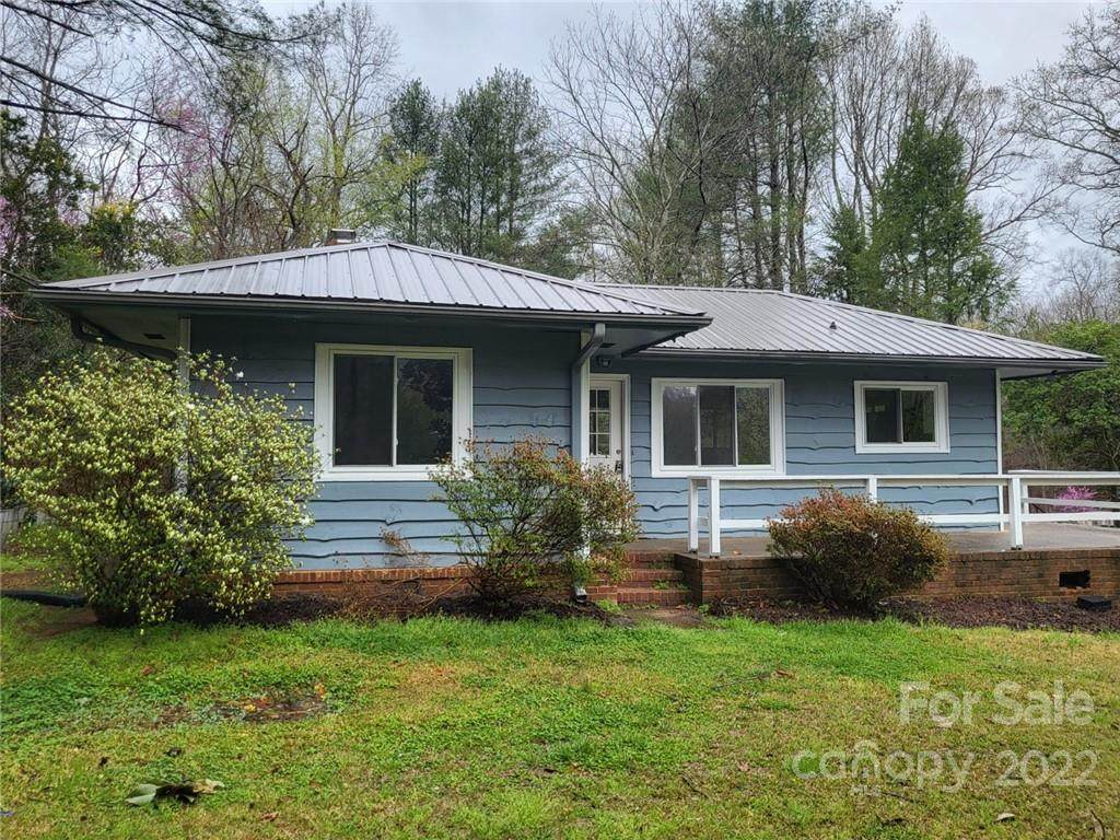 1685 Lynn Road - Photo 1