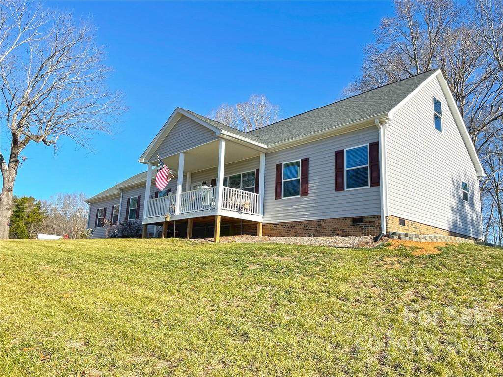 479 Huckleberry Ridge Road - Photo 1