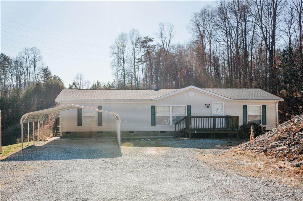 1688 Old 10 Highway - Photo 1