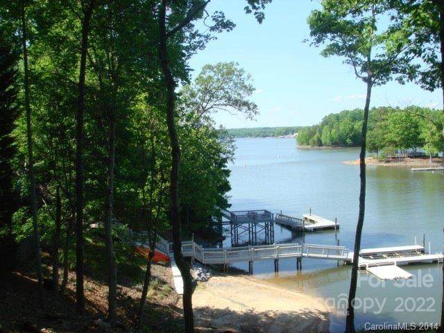 16131 Whitesail Drive - Photo 1