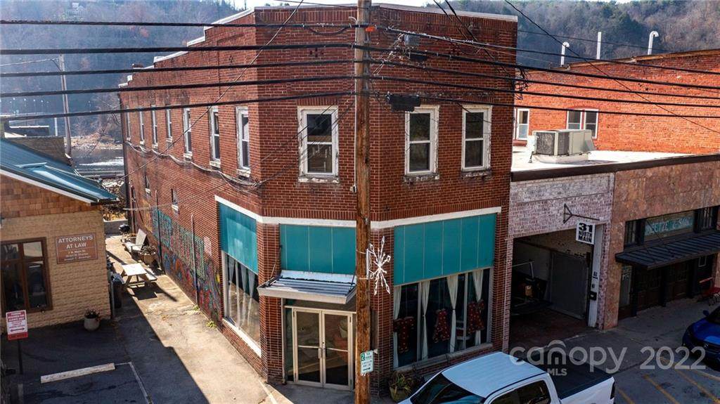 25 Main Street - Photo 1