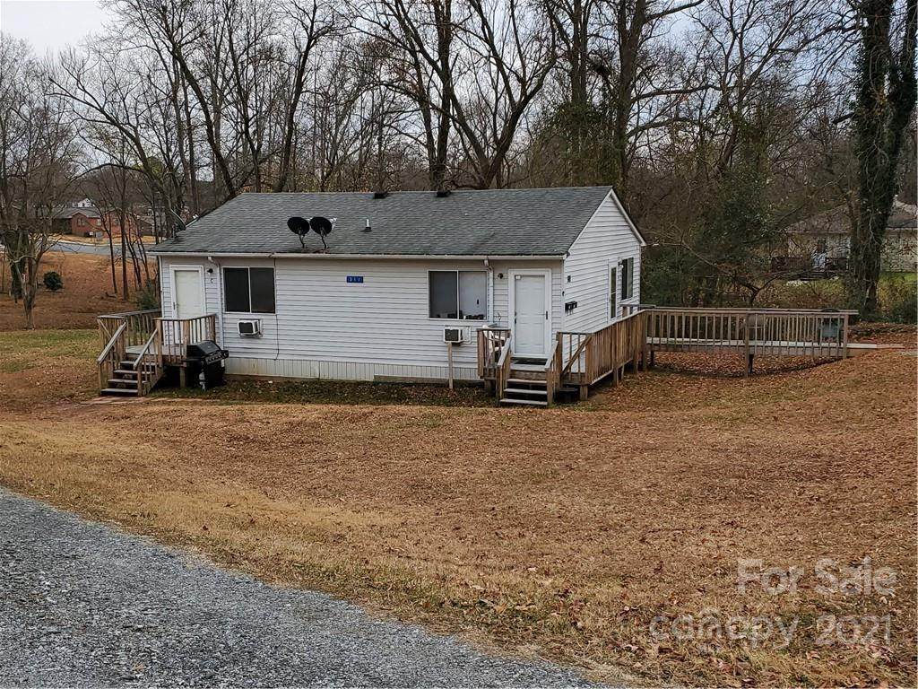 311 Walnut Street - Photo 1
