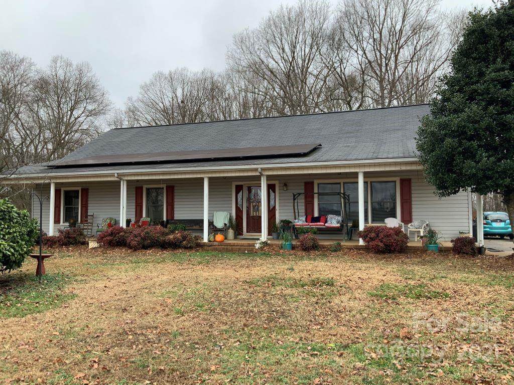 605 Lynch Road - Photo 1