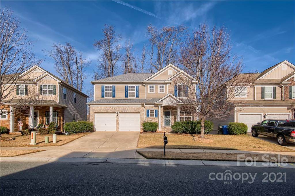 137 Silverspring Place - Photo 1