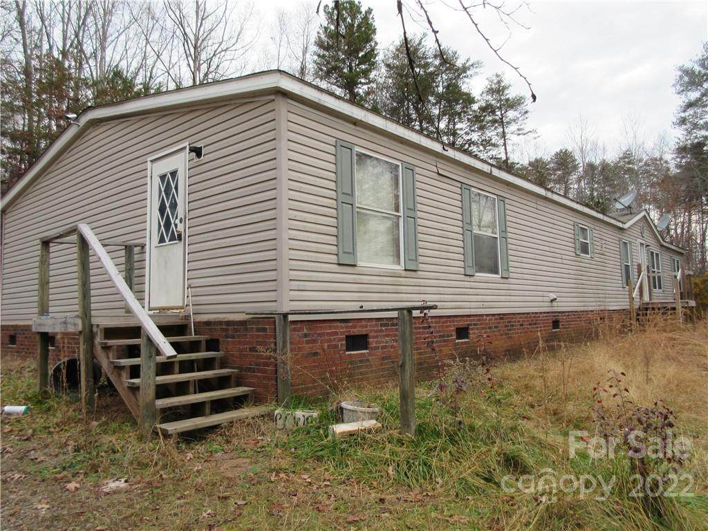 401 Owens Chapel Road - Photo 1