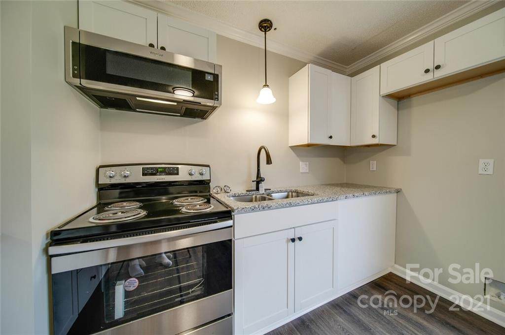 243 Branchwood Circle - Photo 1