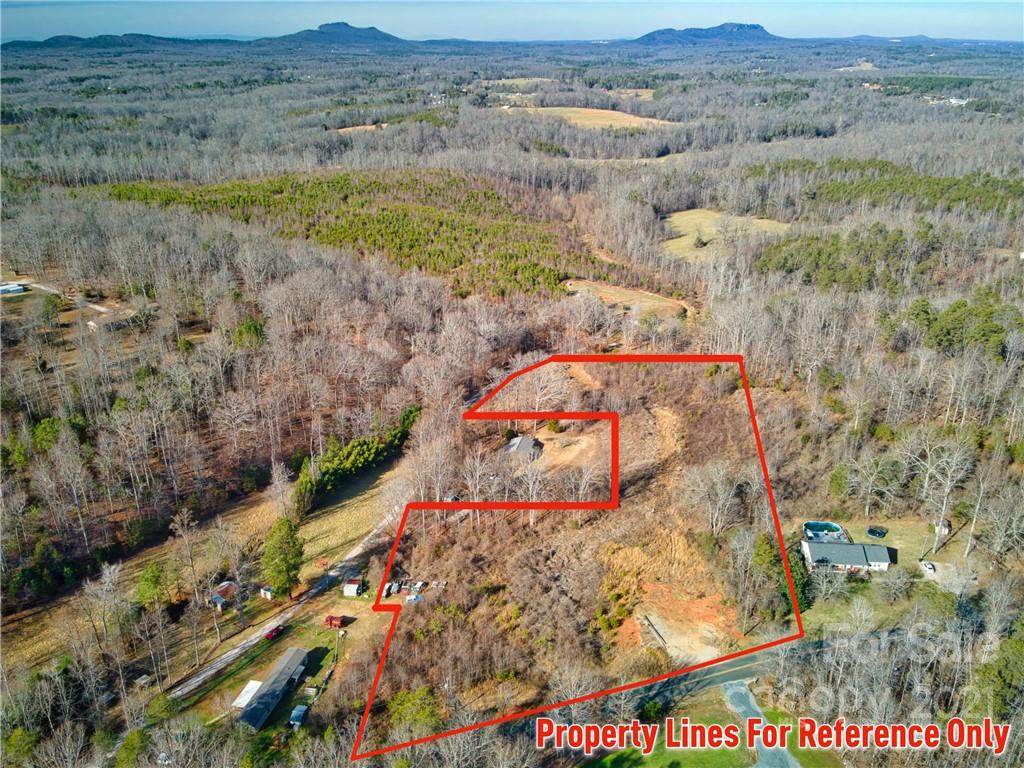 1876 Knox Road - Photo 1