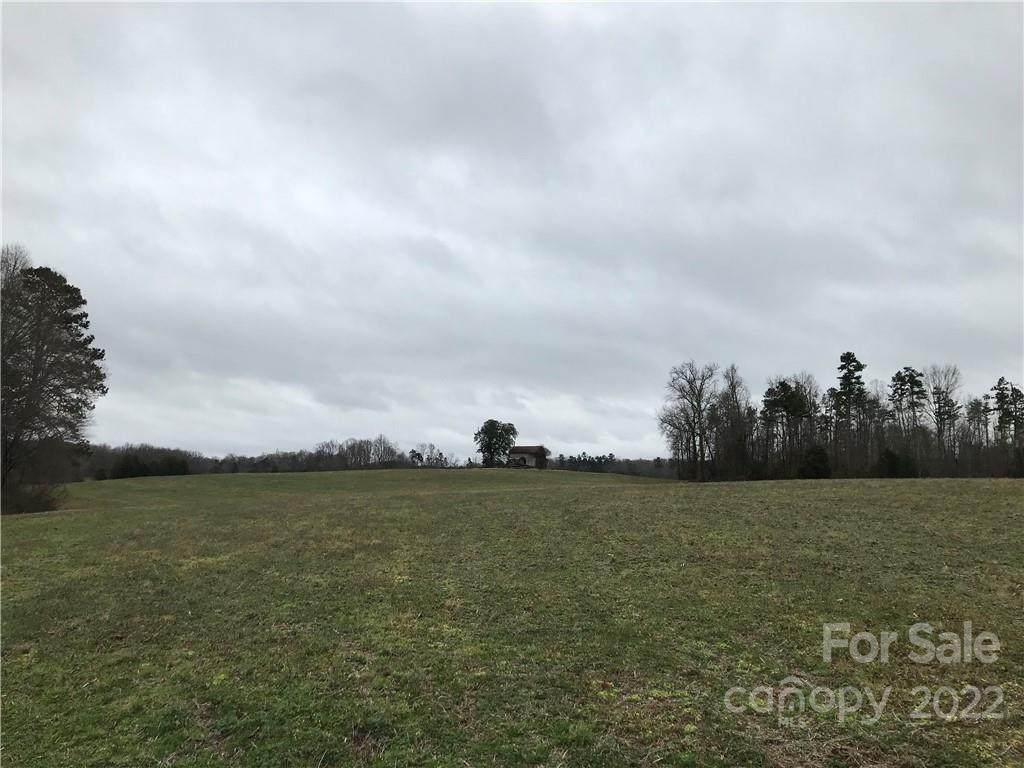 289 Log Drive - Photo 1