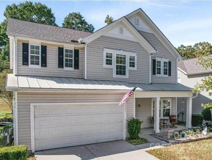 2437 Harwood Hills Lane - Photo 1
