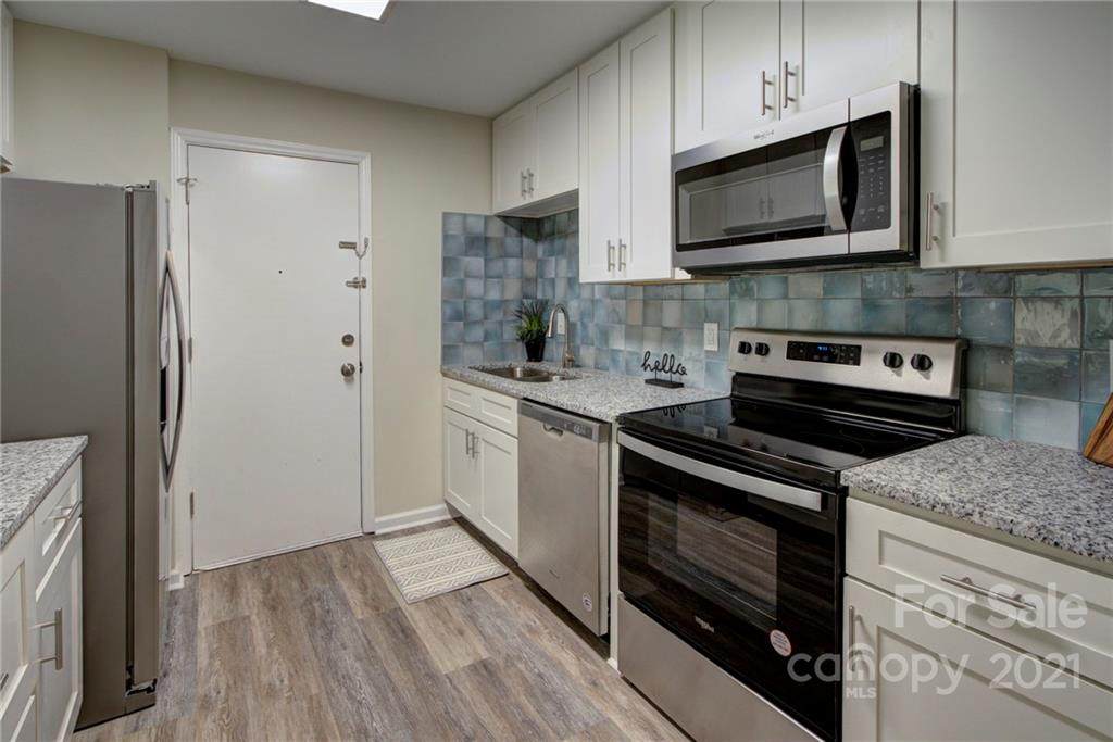 4736 Hedgemore Drive - Photo 1