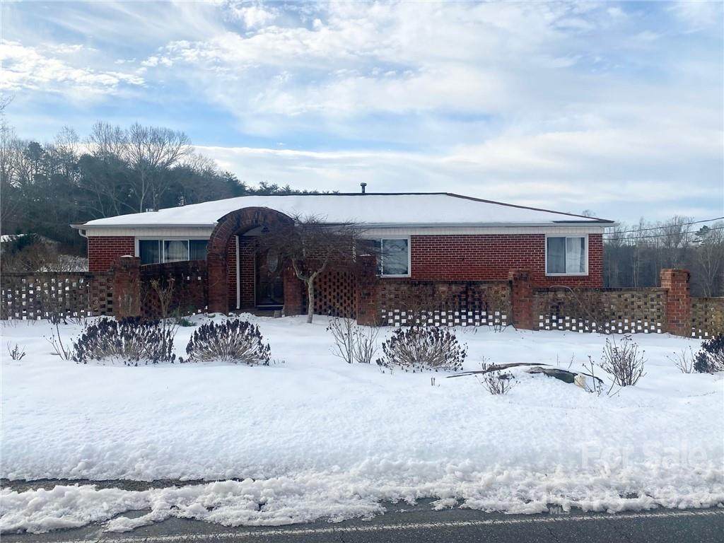 331 29th Avenue Drive - Photo 1