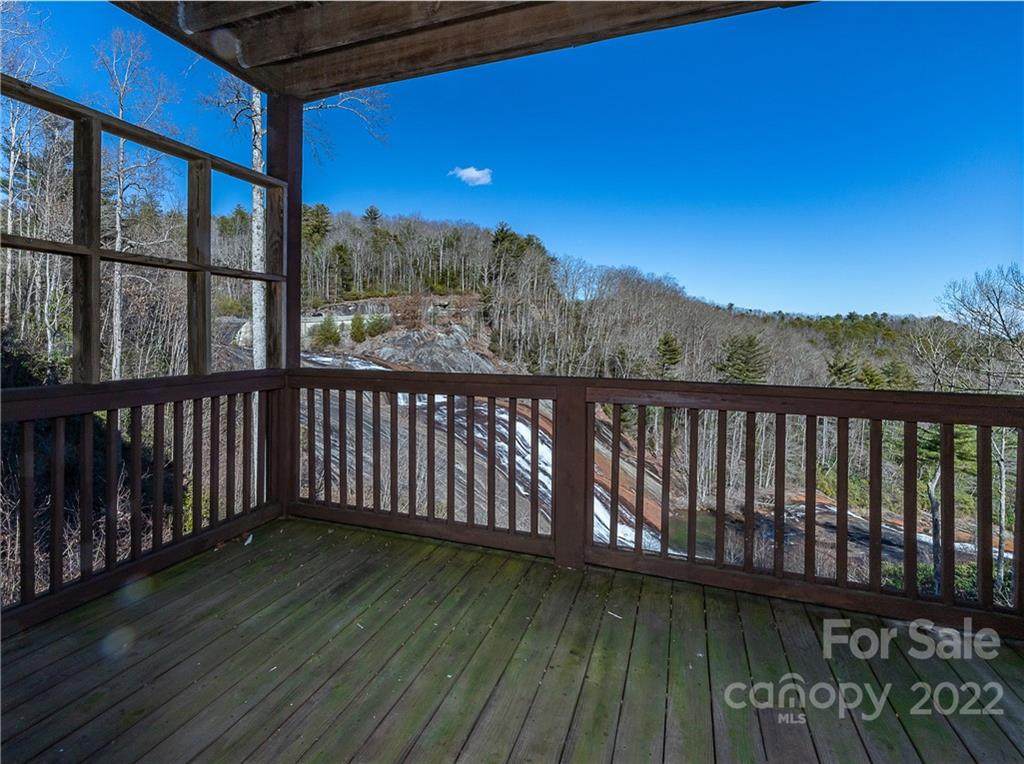 56 Upper Tanglewood Drive - Photo 1