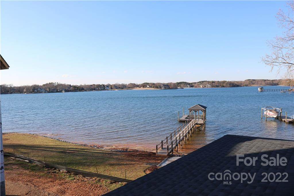 17819 Largo Place - Photo 1