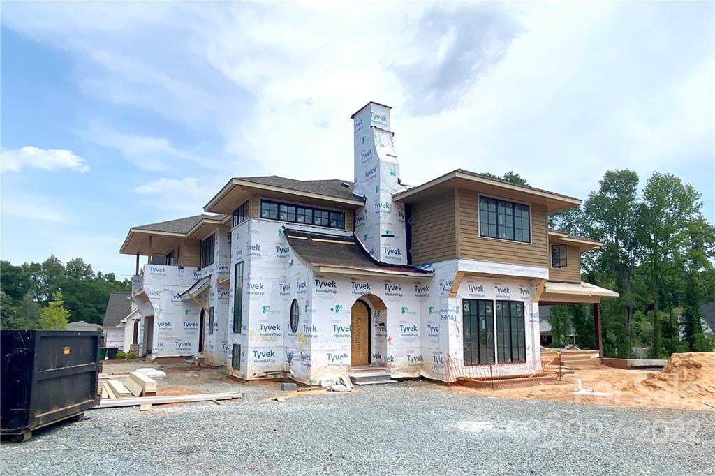 4526 Montclair Avenue - Photo 1