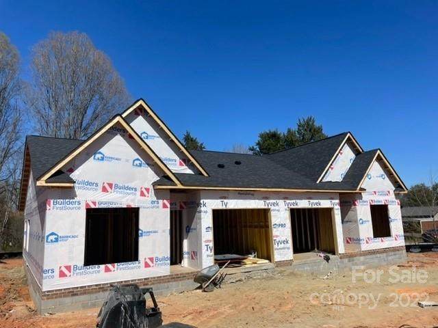 702 Lee Avenue - Photo 1